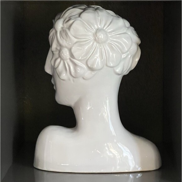 DAISY Head Face Ceramic Bust Figural Statue Figurine White Floral Etched Elegant - Picture 3 of 17